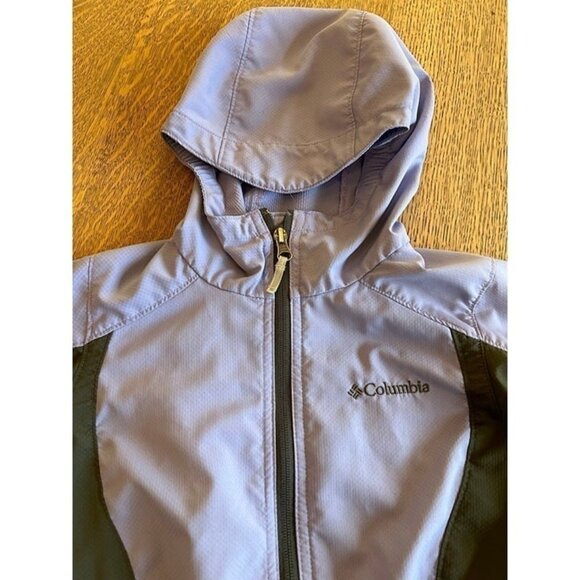 Columbia Girl’s Light Jacket size M 10/12 - Picture 2 of 9